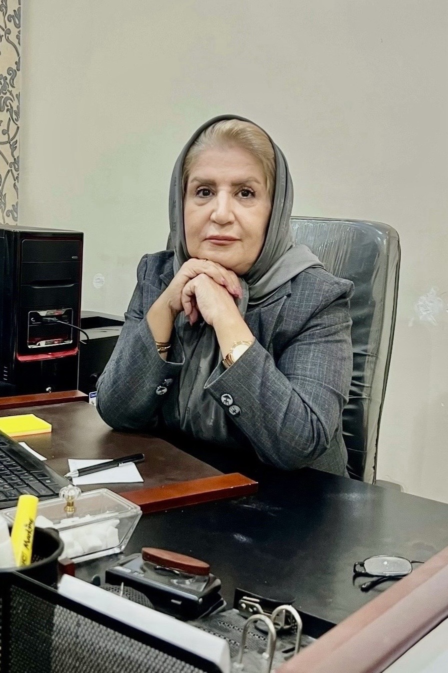 عفت قیصری